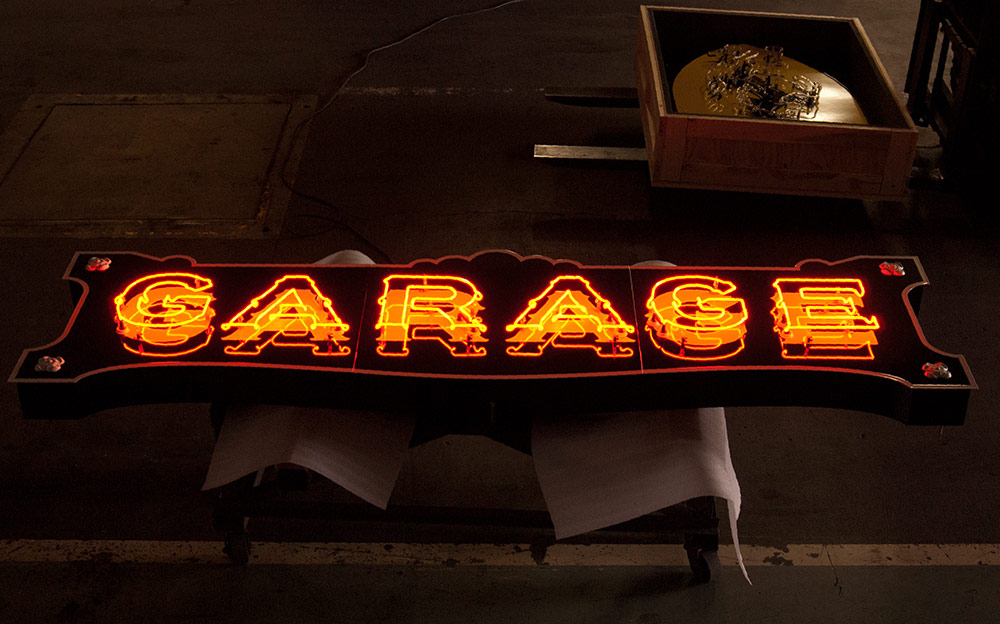 Custom Porcelain Neon 'GARAGE' Sign  Neon signs, Garage signs, Vintage neon  signs